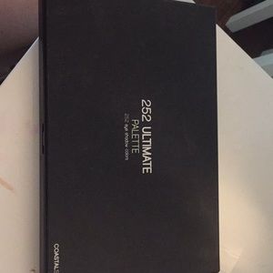 252 coastal scents eyeshadow palette